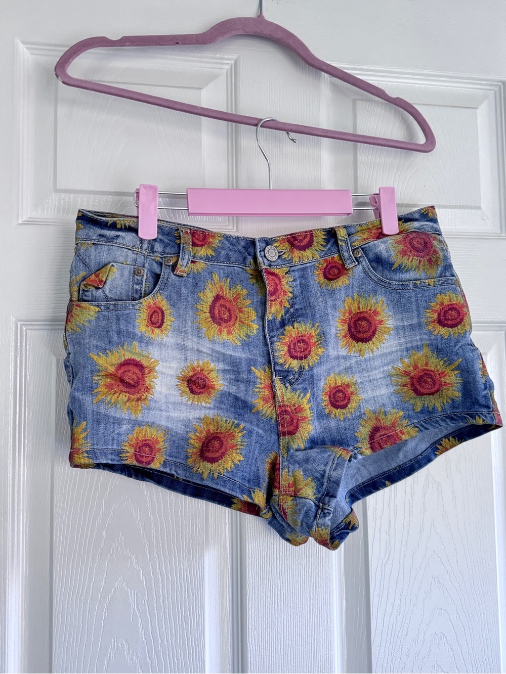 Rue21 Sunflower Print Denim Shorts